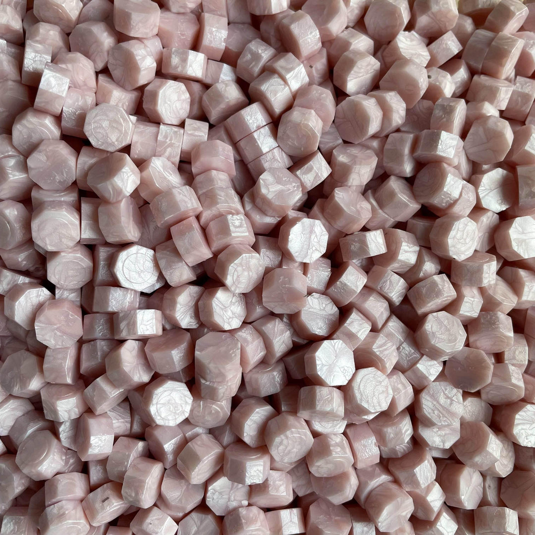 Siegelwachs Perlen in "soft blush" - sealed.shop